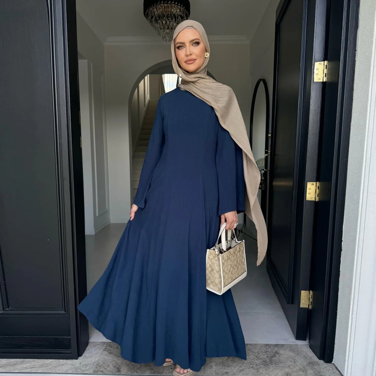 Elegant Abaya Robe
